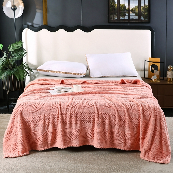 91家纺网 家纺一手货源 找家纺 巴木赫 2024新款8字塔芙绒毯子毛毯 玉粉