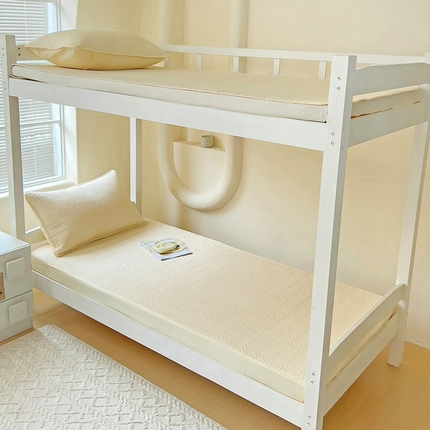 漫时光 2025新款纯棉素色床盖学生宿舍夹棉床笠 香草白