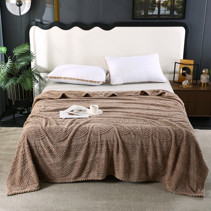 91家纺网 家纺一手货源 找家纺 巴木赫 2024新款8字塔芙绒毯子毛毯 咖啡