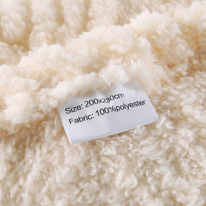 91家纺网 家纺一手货源 找家纺 巴木赫 2024新款8字塔芙绒毯子毛毯 米白