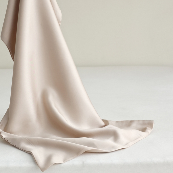 91家纺网 家纺一手货源 找家纺 轩和 2025新款A类LF60S兰精天丝单品枕套 铂光金