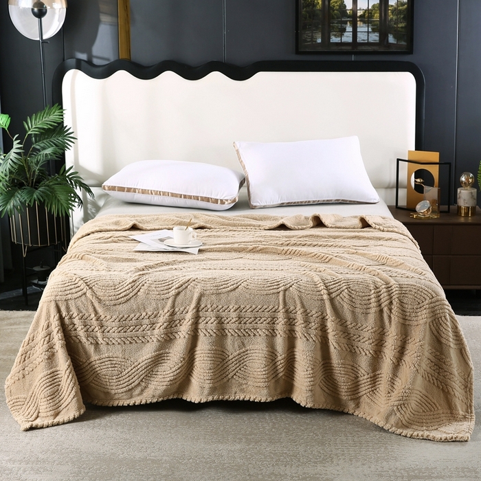 91家纺网 家纺一手货源 找家纺 巴木赫 2024新款8字塔芙绒毯子毛毯 卡其