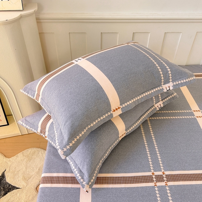 91家纺网 家纺一手货源 找家纺 2025新款加厚生态磨毛单枕套 兰迪