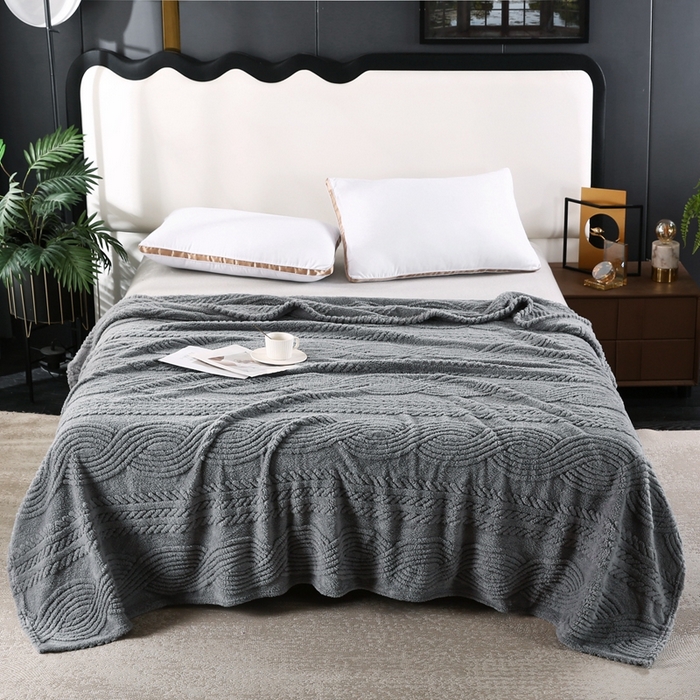 91家纺网 家纺一手货源 找家纺 巴木赫 2024新款8字塔芙绒毯子毛毯 深灰