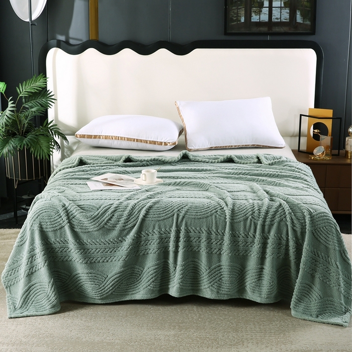 91家纺网 家纺一手货源 找家纺 巴木赫 2024新款8字塔芙绒毯子毛毯 湖绿