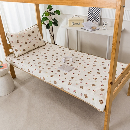 91家纺网 家纺一手货源 找家纺 （总）莎果家纺 2024新款学生款双面纯棉印花款高温砂洗床盖三件套