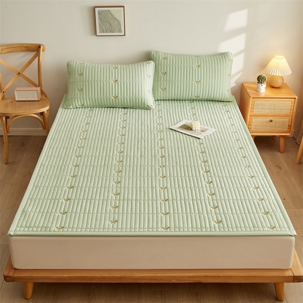 91家纺网 家纺一手货源 找家纺 （总）叠派家纺 2024新款水洗棉刺绣床护垫