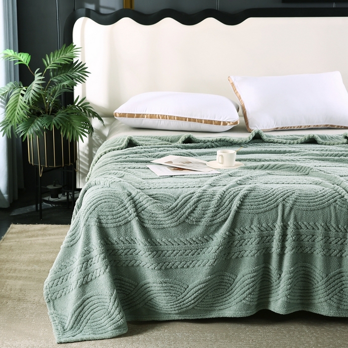 91家纺网 家纺一手货源 找家纺 巴木赫 2024新款8字塔芙绒毯子毛毯 湖绿