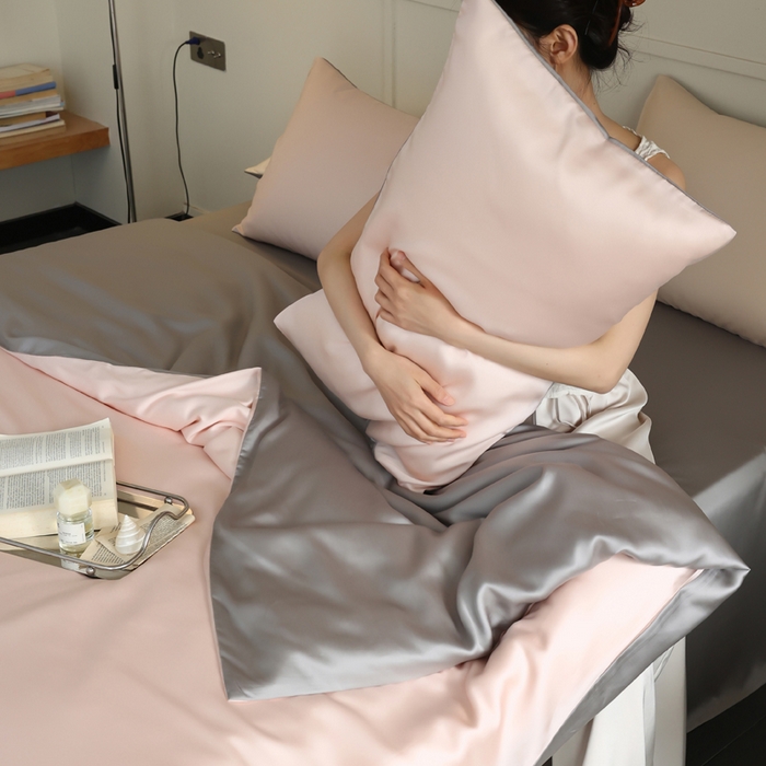 91家纺网 家纺一手货源 找家纺 轩和 2025新款A类LF60S兰精天丝单品被套 告白粉+伯爵灰