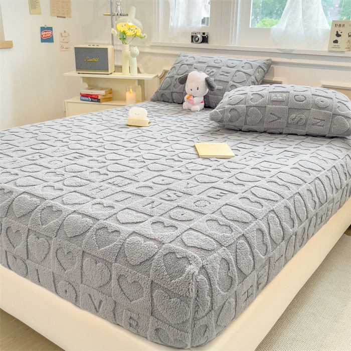 91家纺网 家纺一手货源 找家纺 欧邦 新款爱心款提花塔芙绒床笠款单品床笠 雅致灰-床笠款