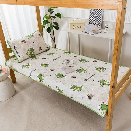 91家纺网 家纺一手货源 找家纺 （总）莎果家纺 2024新款学生款双面纯棉印花款高温砂洗床盖三件套