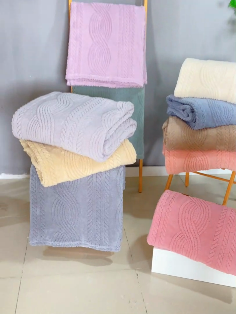 91家纺网 家纺一手货源 找家纺 （总）巴木赫 2024新款8字塔芙绒毯子毛毯