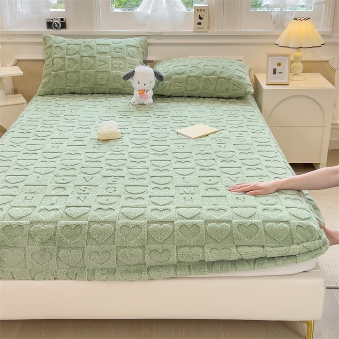 91家纺网 家纺一手货源 找家纺 欧邦 新款爱心款提花塔芙绒床笠款单品床笠 橄榄绿-床笠款