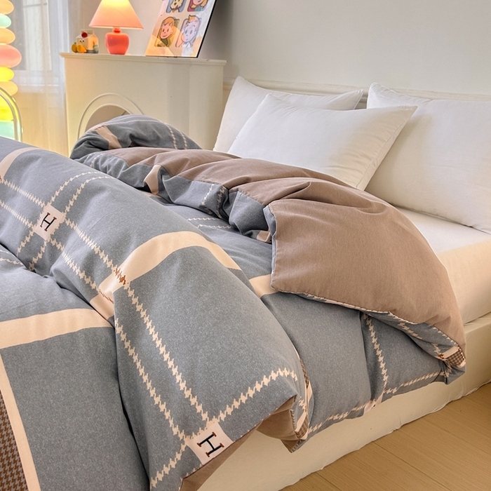 91家纺网 家纺一手货源 找家纺 2025新款加厚生态磨毛单被套 兰迪