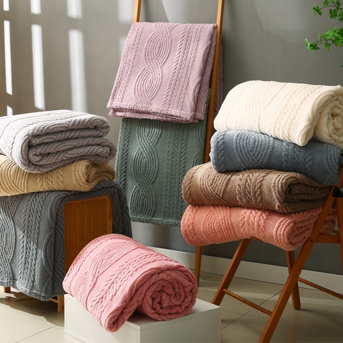 91家纺网 家纺一手货源 找家纺 （总）巴木赫 2024新款8字塔芙绒毯子毛毯