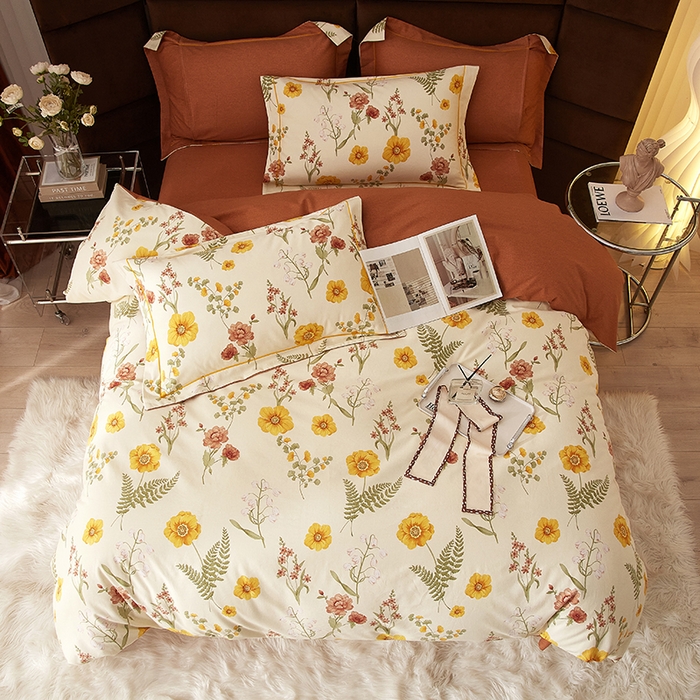 91家纺网 家纺一手货源 找家纺 2025新款全棉精梳磨毛印花四件套 沐光美人