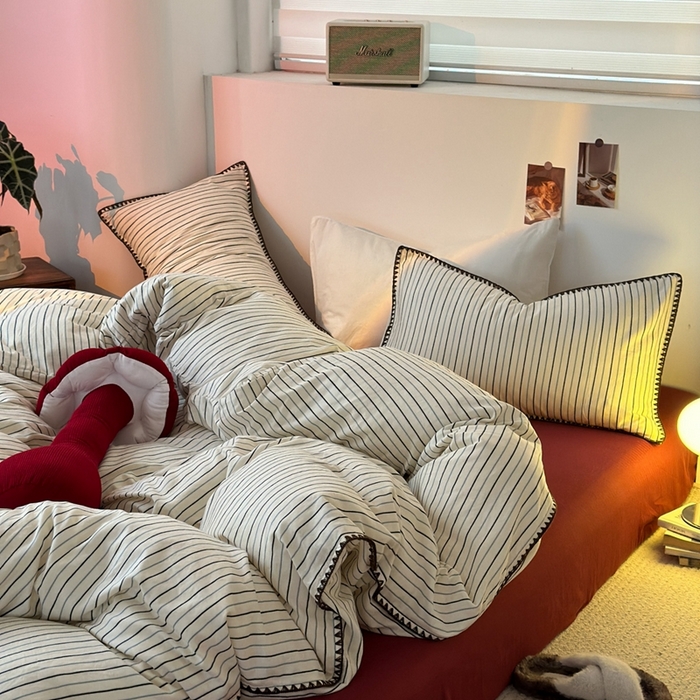 91家纺网 家纺一手货源 找家纺 洋铭区（原狠狠爱） 2024新款全棉双层纱四件套 素雅黑条