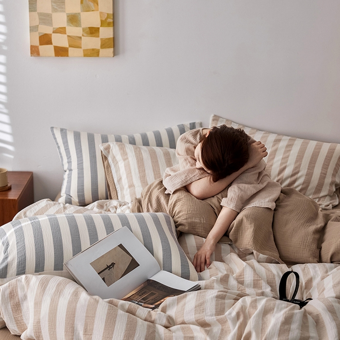 91家纺网 家纺一手货源 找家纺 2025新品尚美色织条纹绉纱系列--尚美宽条系列 尚美-卡其宽条