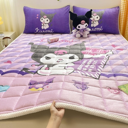 91家纺网 家纺一手货源 找家纺 （总）米帛家纺 2024新款三丽鸥印花牛奶绒床垫软垫床褥子