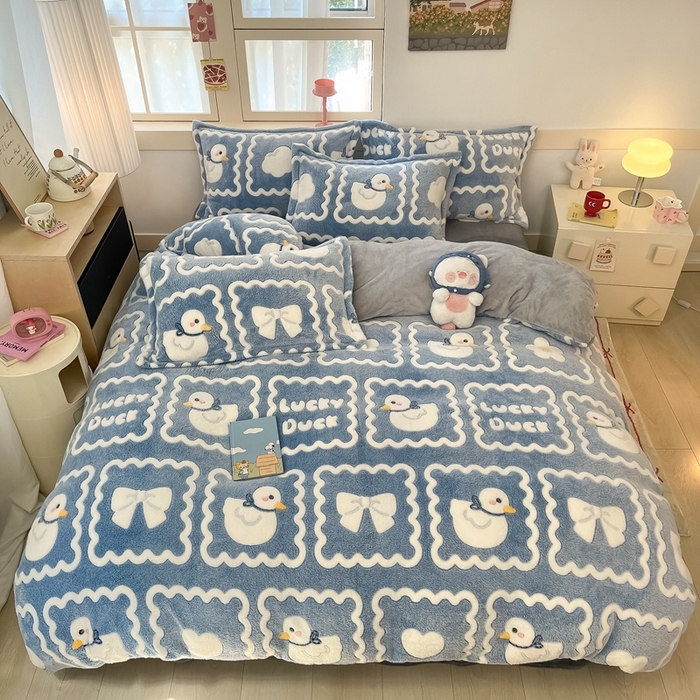 91家纺网 家纺一手货源 找家纺 川悦生活 2024新款雪花绒印花四件套-自然光 快乐鸭鸭