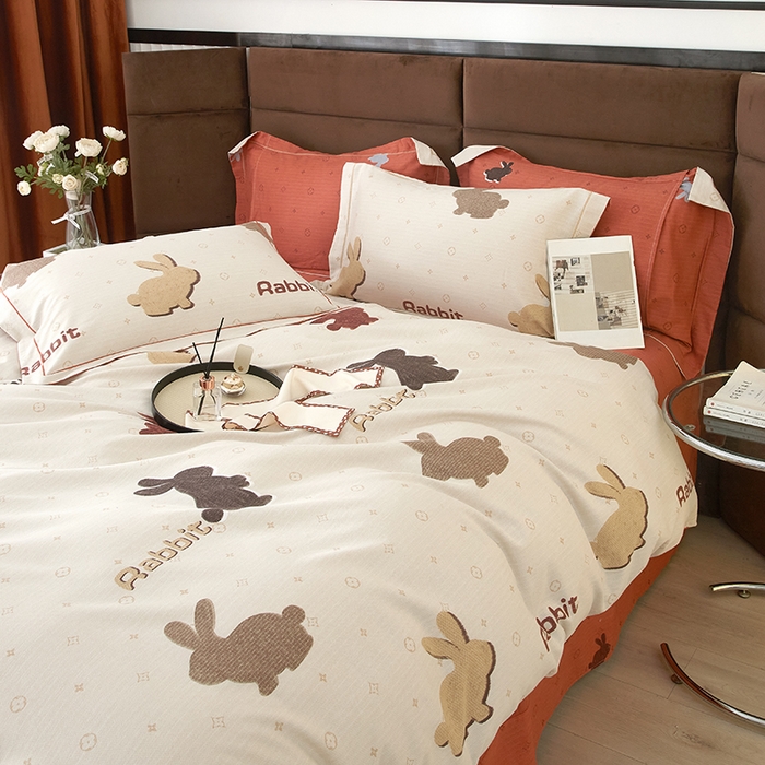 91家纺网 家纺一手货源 找家纺 2025新款全棉精梳磨毛印花四件套 乐奇-米