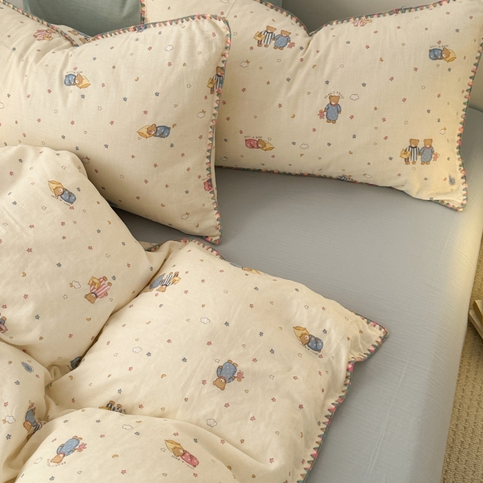 91家纺网 家纺一手货源 找家纺 洋铭区（原狠狠爱） 2024新款全棉双层纱四件套 牵手小熊