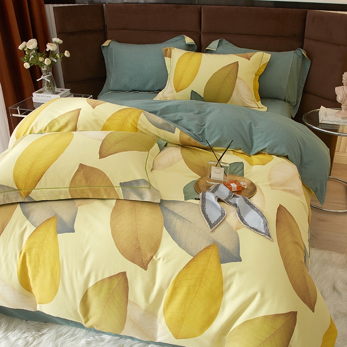 91家纺网 家纺一手货源 找家纺 2025新款全棉精梳磨毛印花四件套 枫叶流丹-黄