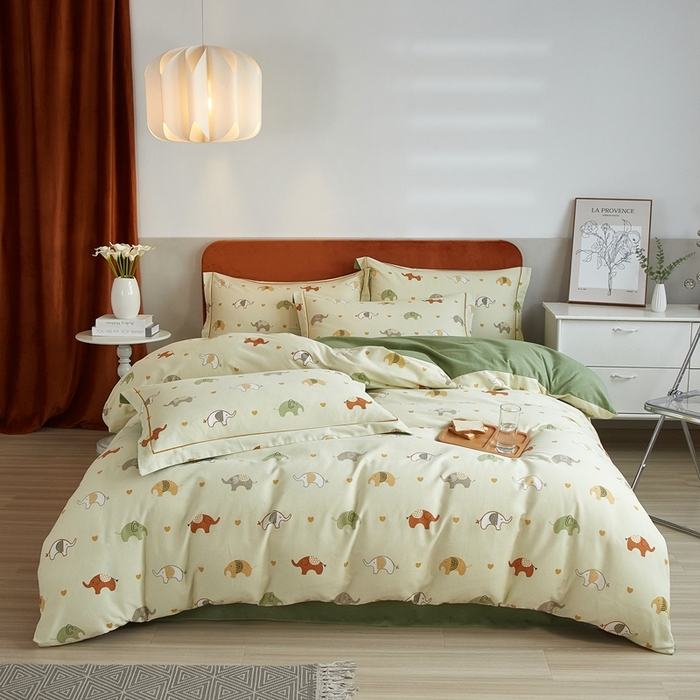 91家纺网 家纺一手货源 找家纺 2025新款全棉精梳磨毛印花四件套 吉象绿