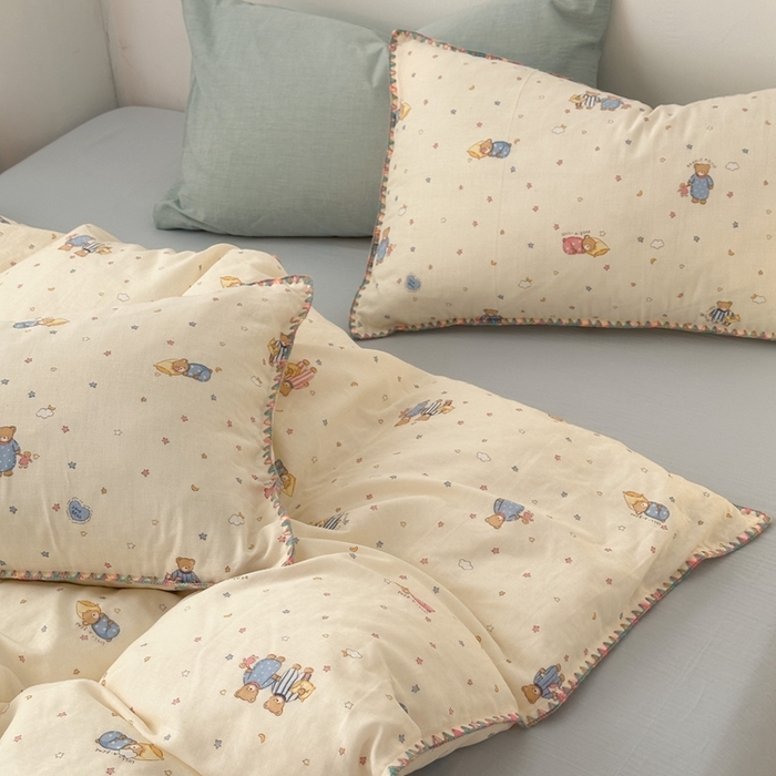 91家纺网 家纺一手货源 找家纺 洋铭区（原狠狠爱） 2024新款全棉双层纱四件套 牵手小熊