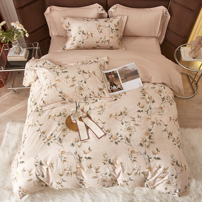 91家纺网 家纺一手货源 找家纺 2025新款全棉精梳磨毛印花四件套 陌上花开粉