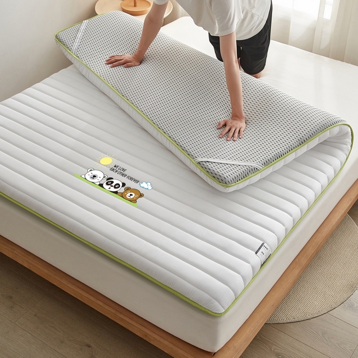 91家纺网 家纺一手货源 找家纺 卡派 2024新款成人款泡泡棉单边抗压床垫 三熊-白