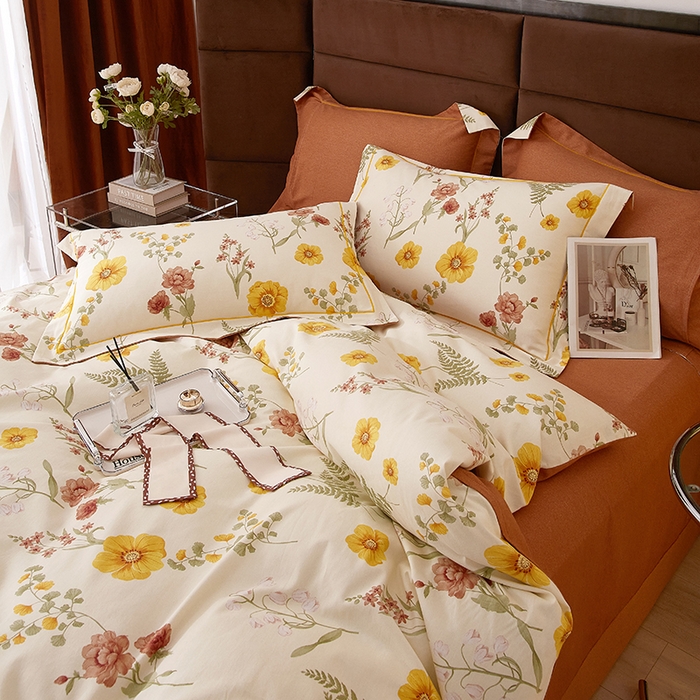 91家纺网 家纺一手货源 找家纺 2025新款全棉精梳磨毛印花四件套 沐光美人