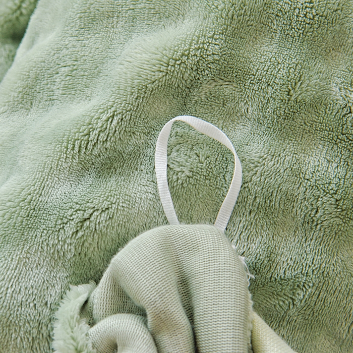 91家纺网 家纺一手货源 找家纺 启优家纺 2024新款简约兔兔绒活性印染单被套 果绿