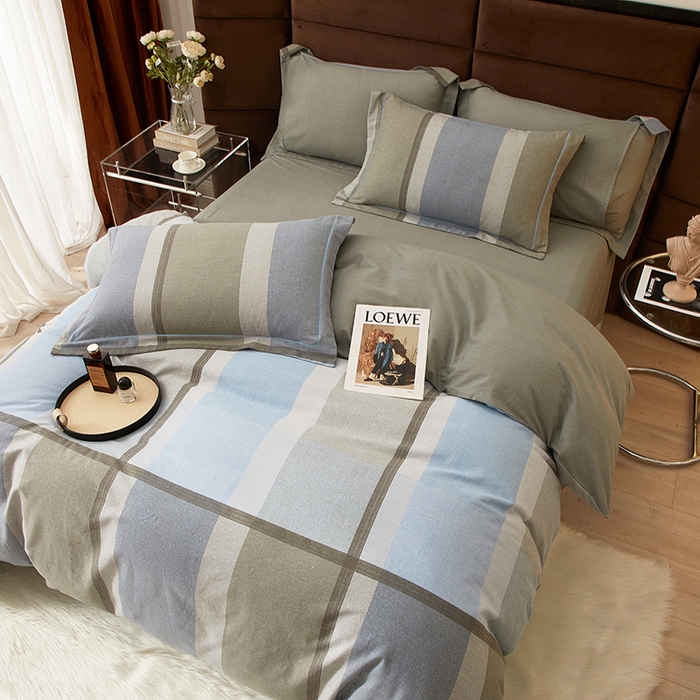 91家纺网 家纺一手货源 找家纺 2025新款全棉精梳磨毛印花四件套 灰色情调兰