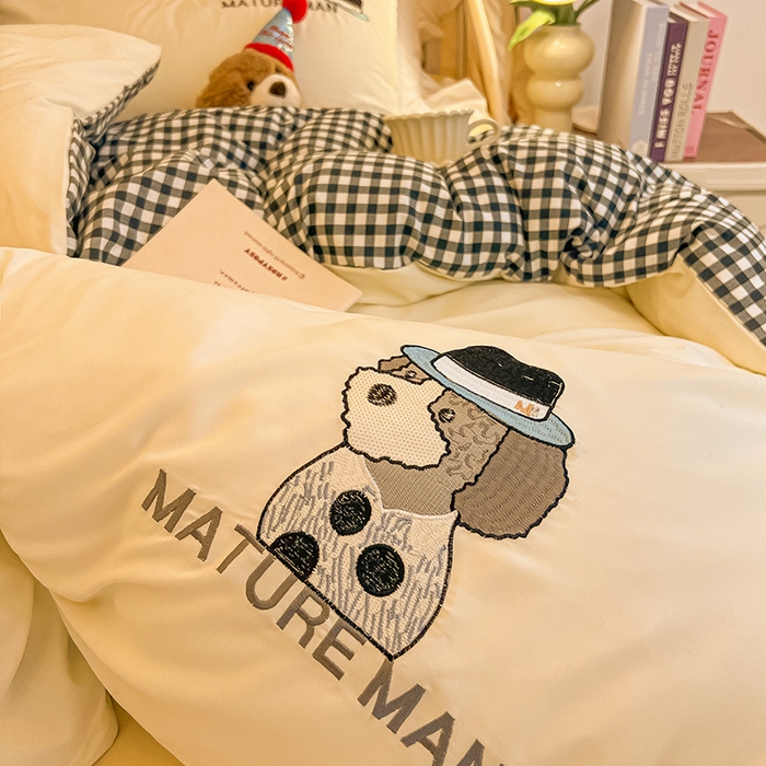 91家纺网 家纺一手货源 找家纺 眠帛 2024新款A类学生三件套小清新绣花绅士狗系列水洗棉床上用品四件套 绅士狗-奶白