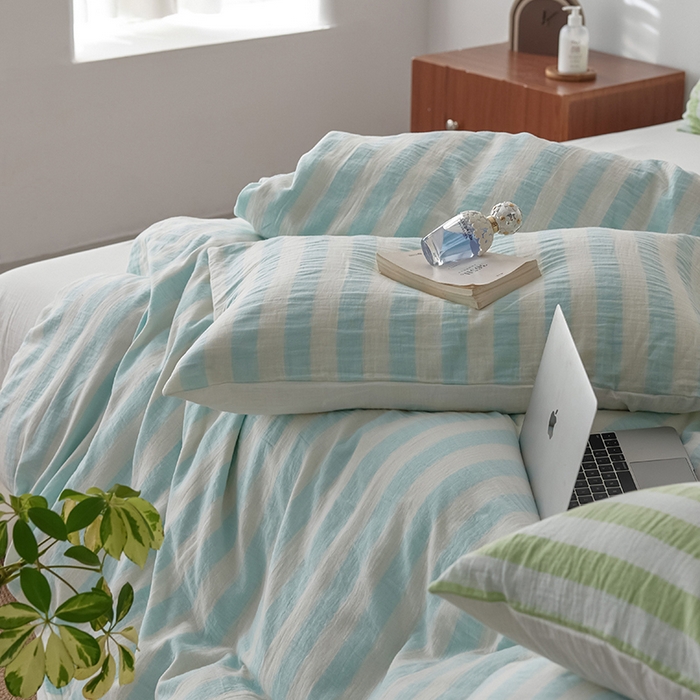 91家纺网 家纺一手货源 找家纺 2025新品尚美色织条纹绉纱系列--尚美宽条系列 尚美-天蓝宽条