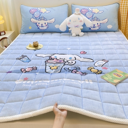 米帛家纺 2024新款三丽鸥印花牛奶绒床垫 糖果玉桂狗