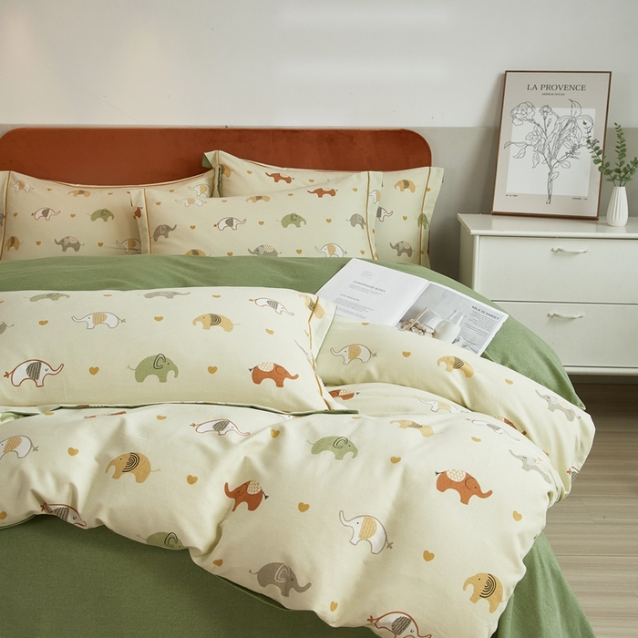 91家纺网 家纺一手货源 找家纺 2025新款全棉精梳磨毛印花四件套 吉象绿