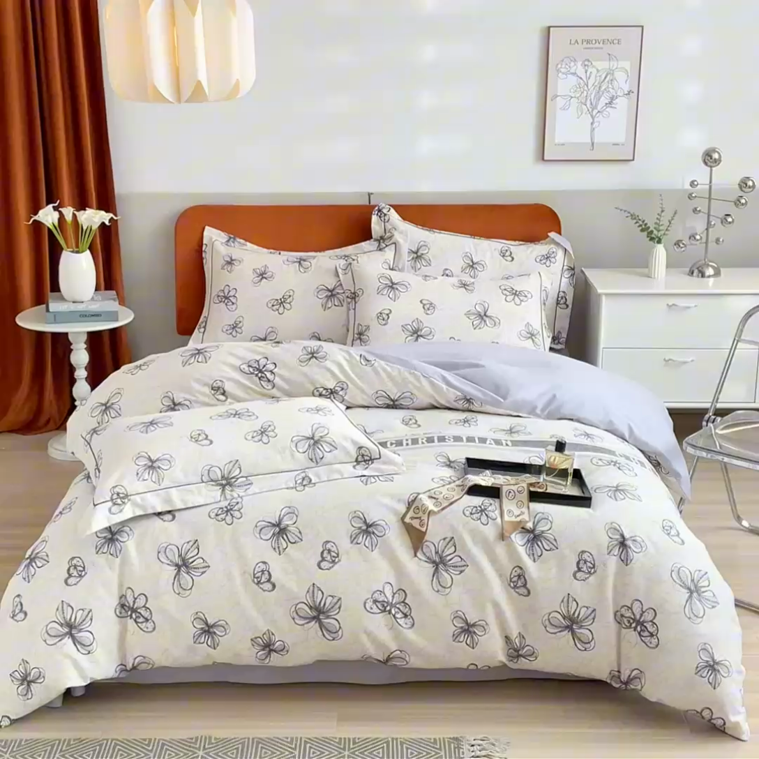 91家纺网 家纺一手货源 找家纺 2025新款全棉精梳磨毛印花四件套 淡雅华花紫