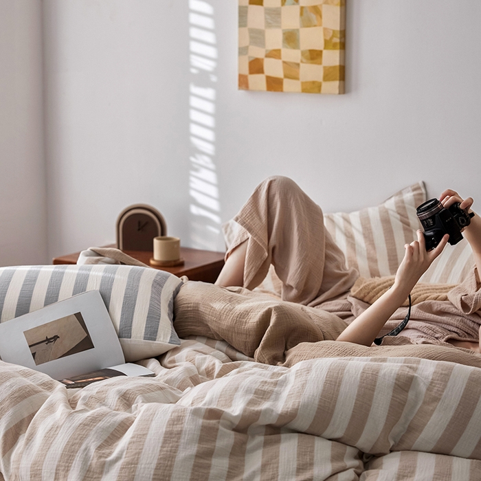 91家纺网 家纺一手货源 找家纺 2025新品尚美色织条纹绉纱系列--尚美宽条系列 尚美-卡其宽条