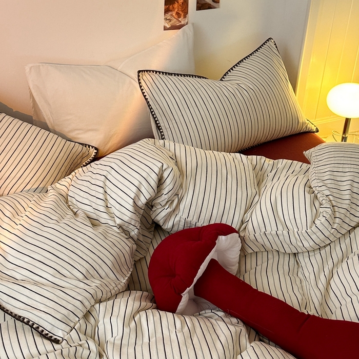 91家纺网 家纺一手货源 找家纺 洋铭区（原狠狠爱） 2024新款全棉双层纱四件套 素雅黑条