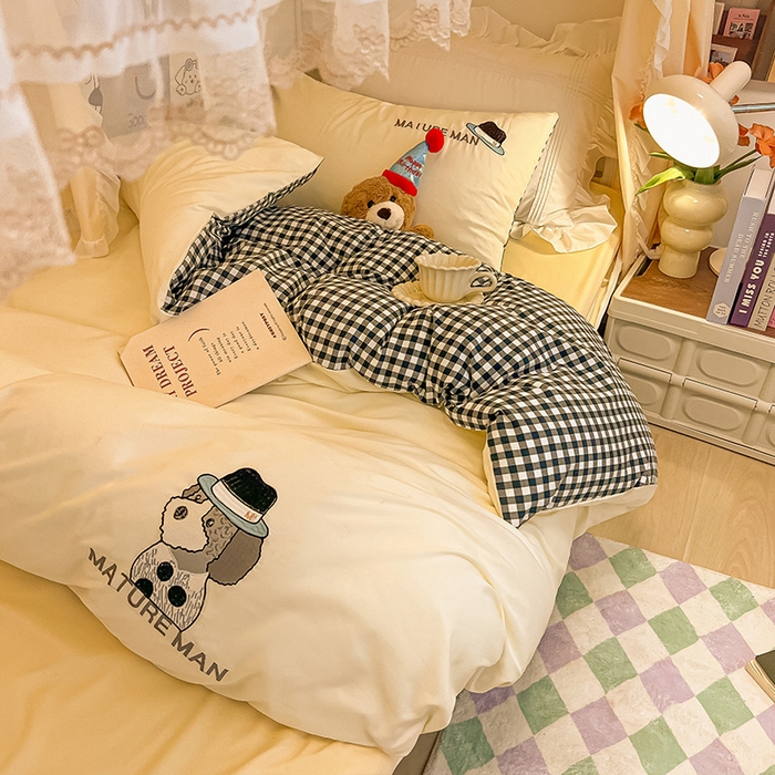 91家纺网 家纺一手货源 找家纺 眠帛 2024新款A类学生三件套小清新绣花绅士狗系列水洗棉床上用品四件套 绅士狗-奶白