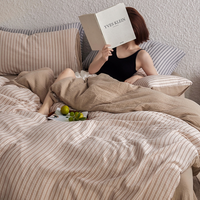 91家纺网 家纺一手货源 找家纺 2025新品尚美色织条纹绉纱系列--尚美可颂系列 尚美-可颂卡其