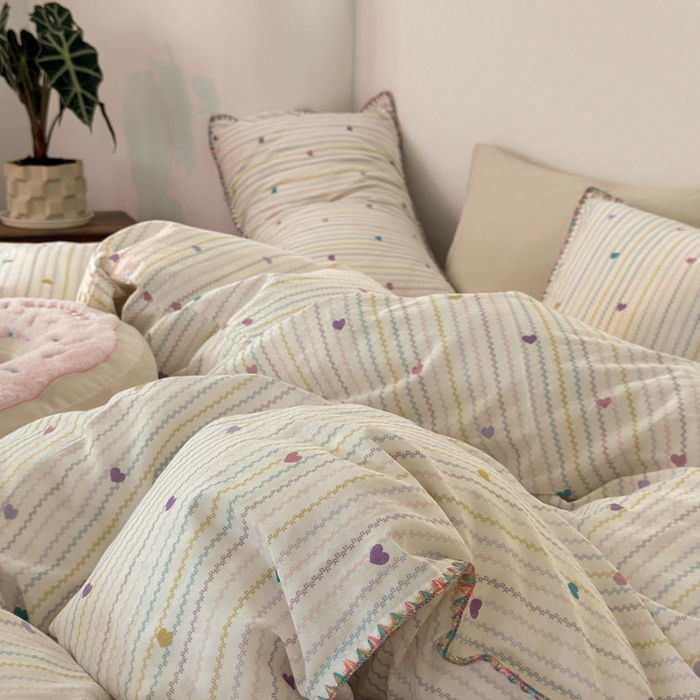 91家纺网 家纺一手货源 找家纺 洋铭区（原狠狠爱） 2024新款全棉双层纱四件套 藤蔓紫心