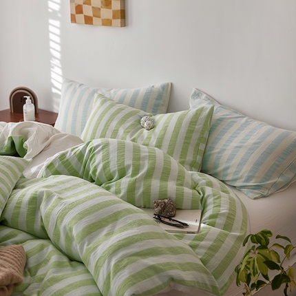 91家纺网 家纺一手货源 找家纺 2025新品尚美色织条纹绉纱系列--尚美宽条系列 尚美-水绿宽条