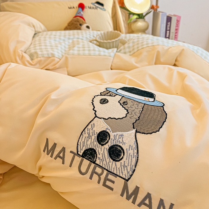 91家纺网 家纺一手货源 找家纺 眠帛 2024新款A类学生三件套小清新绣花绅士狗系列水洗棉床上用品四件套 绅士狗-奶黄