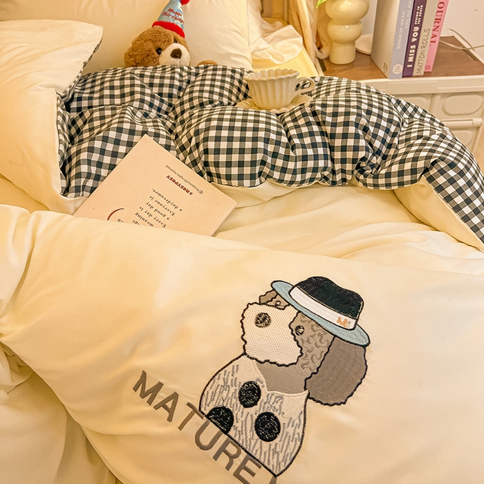 91家纺网 家纺一手货源 找家纺 眠帛 2024新款A类学生三件套小清新绣花绅士狗系列水洗棉床上用品四件套 绅士狗-奶白