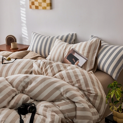 91家纺网 家纺一手货源 找家纺 2025新品尚美色织条纹绉纱系列--尚美宽条系列 尚美-卡其宽条