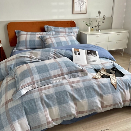 2025新款全棉精梳磨毛印花四件套 宾利兰格兰