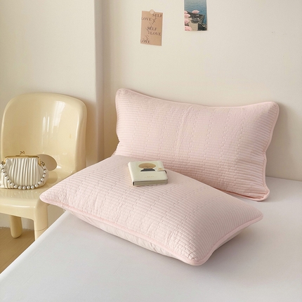 91家纺网 家纺一手货源 找家纺 漫时光 2025新款纯色夹棉枕套 樱花粉